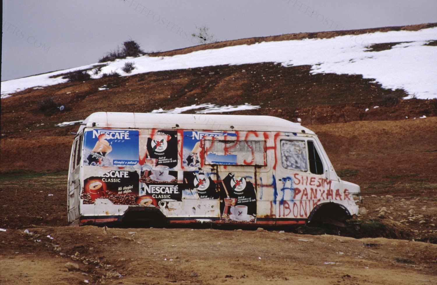2004-Kienzle-Dia (255) by Helmut Kienzle, 2004 — archival coffee print from Wikimedia Commons (institutional source)