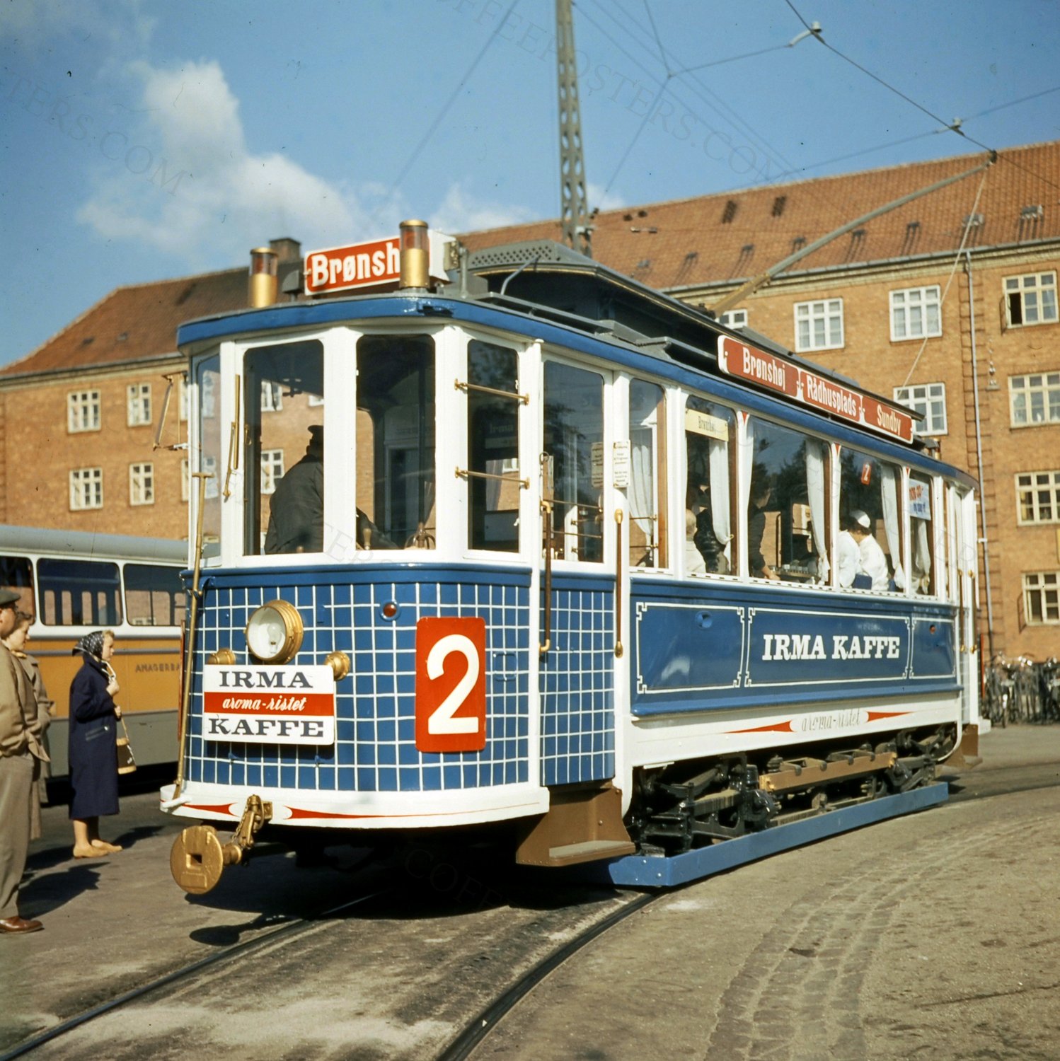 Coffee tram at Sundbyvester Plads by Unknown authorUnknown author, 1957 — archival coffee print from Wikimedia Commons (institutional source)