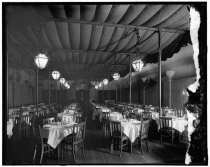 Marks Café