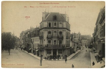 Pau : La Rue Carnot - Café Restaurant Supervie